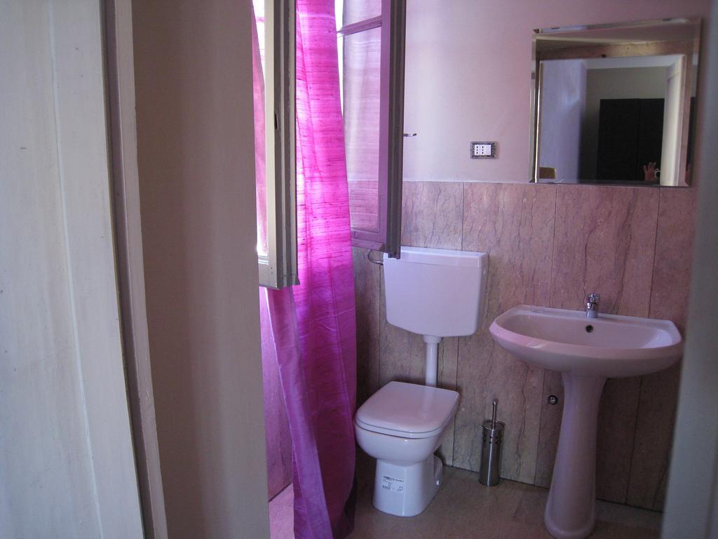 B&B Della Spiga Corsico Bagian luar foto