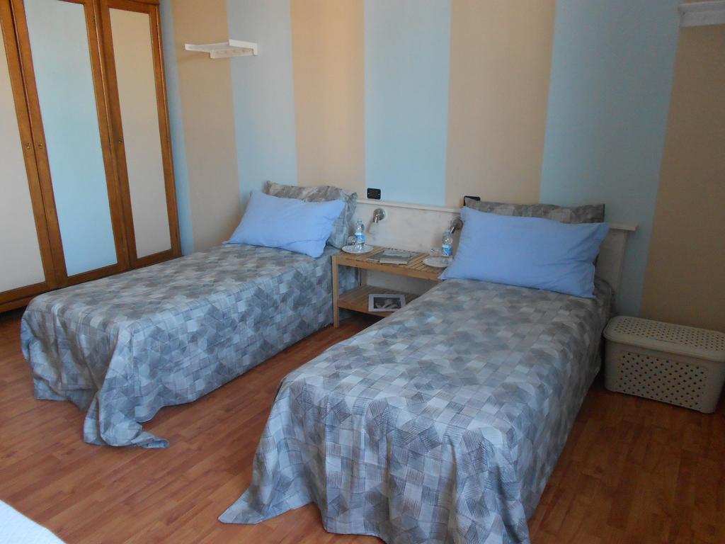 B&B Della Spiga Corsico Ruang foto