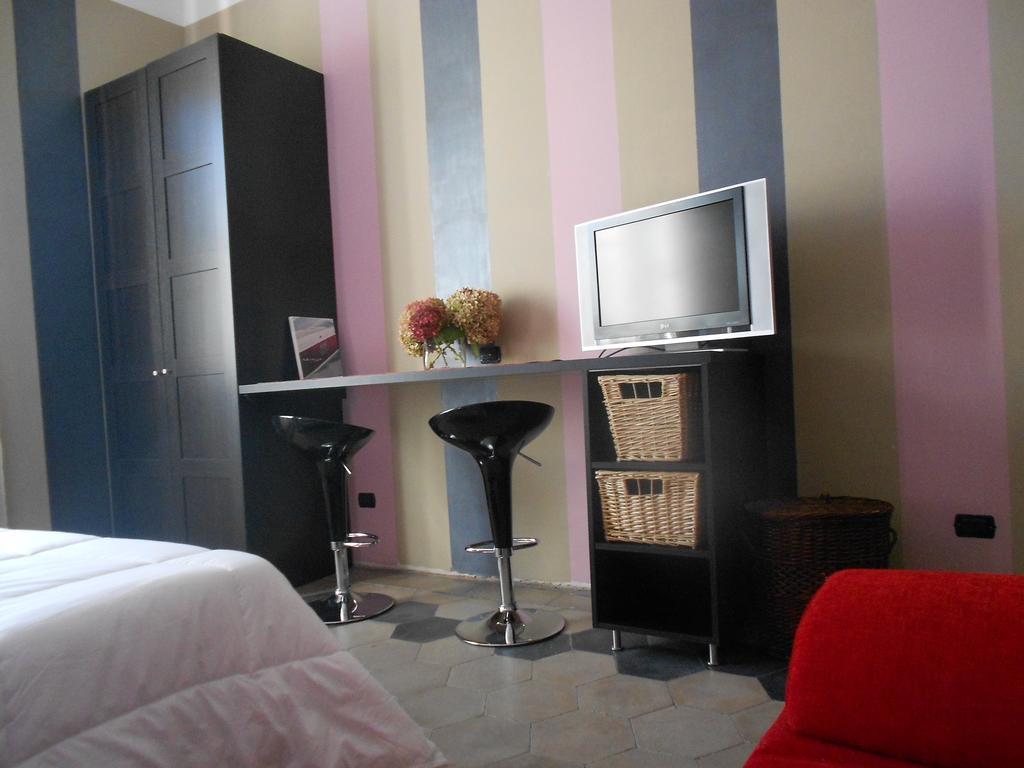 B&B Della Spiga Corsico Ruang foto
